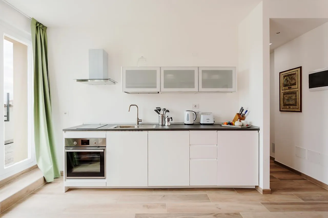 شقة فيرونا  في Canguroproperties - Nino Bixio 0*,