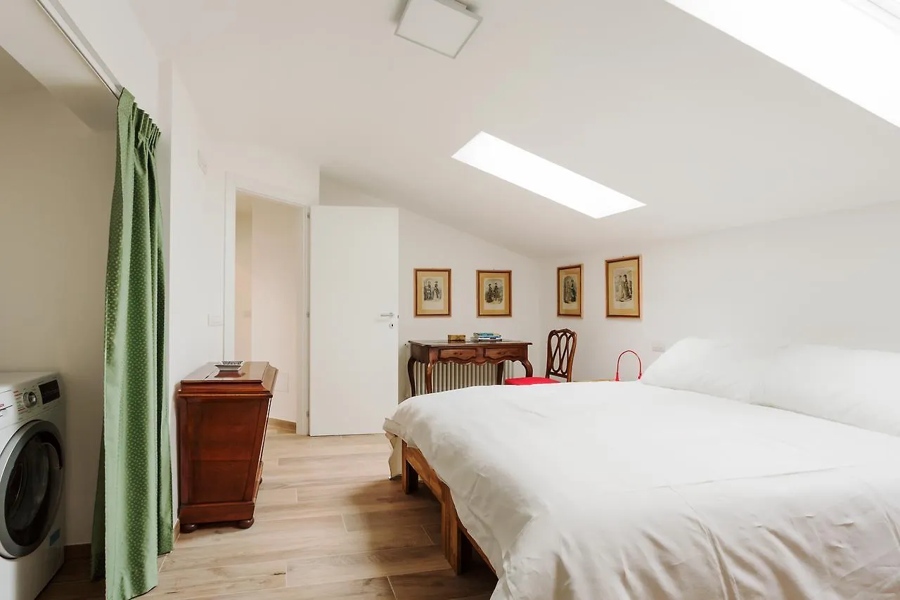 شقة فيرونا  في Canguroproperties - Nino Bixio 0*,  إيطاليا